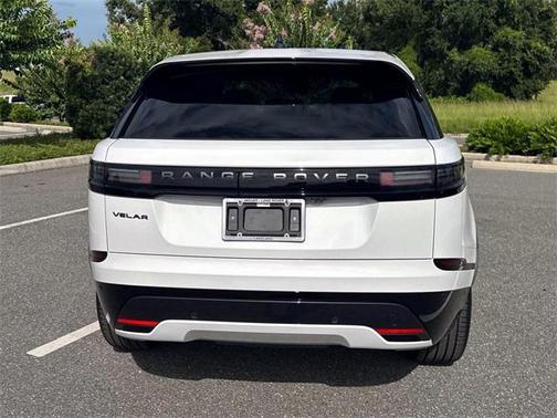 2026 Land Rover Range Rover Velar P400 Dynamic SE