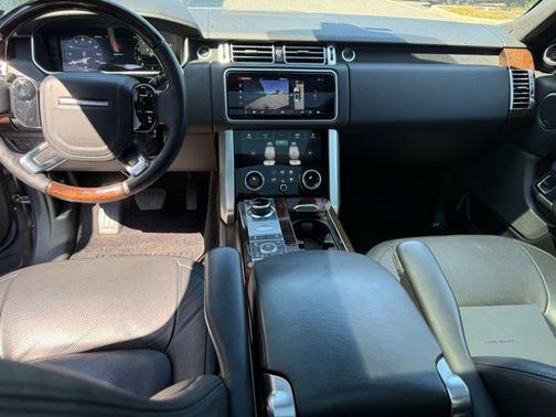Eiger Grey Metallic 2020 Land Rover Range Rover P525 HSE SWB