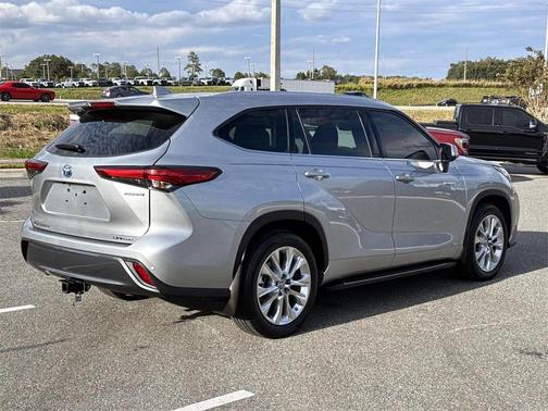 2021 Toyota Highlander Hybrid Limited