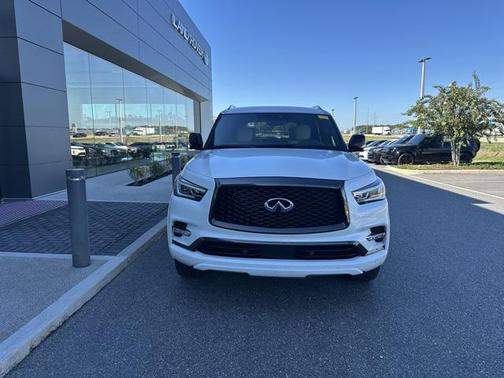 2024 INFINITI QX80 SENSORY AWD