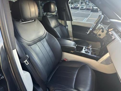 2023 Land Rover Range Rover P530 SE