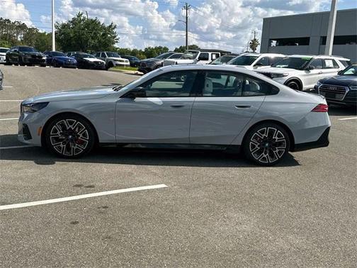2024 BMW i5 M60