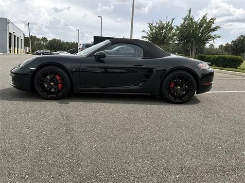 2024 Porsche 718 Boxster S