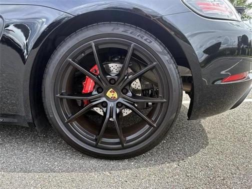 2024 Porsche 718 Boxster S