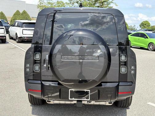 Carpathian Grey Premium Metallic 2026 Land Rover Defender P300 S