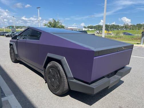 2024 Tesla Cybertruck Cyberbeast