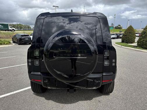 2026 Land Rover Defender S