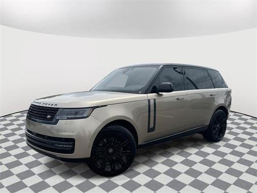 2025 Land Rover Range Rover P530 SE 7 Seat