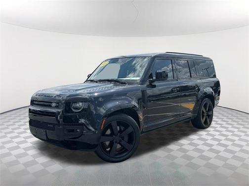 2023 Land Rover Defender 130 X-Dynamic SE