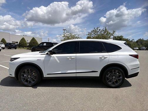 Platinum White Pearl 2022 Acura MDX A-Spec Package