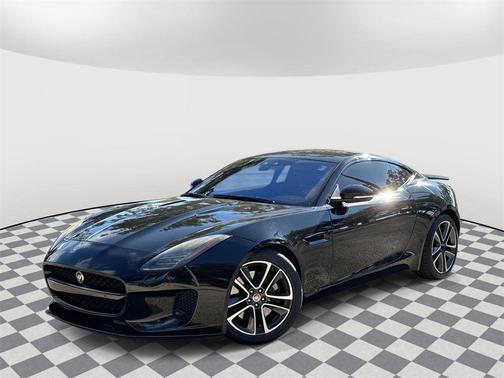 2019 Jaguar F-TYPE P300