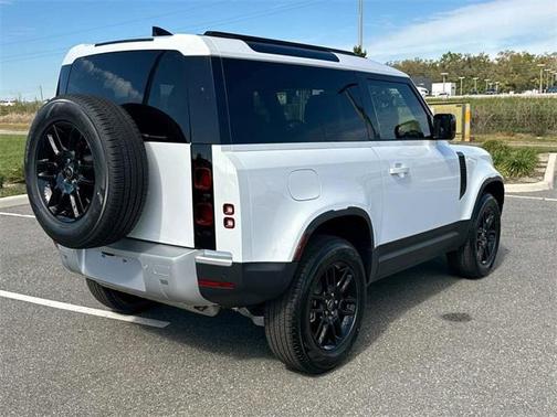 2025 Land Rover Defender 90 P300 S