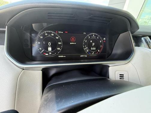 2022 Land Rover Range Rover Sport HSE Silver Edition