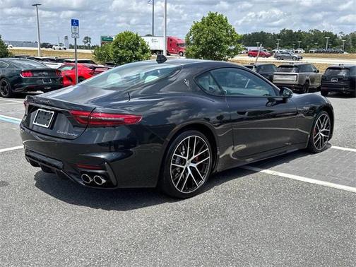 2024 Maserati GranTurismo Trofeo