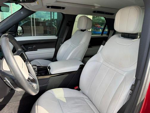 Firenze Red Metallic 2023 Land Rover Range Rover Sport SE