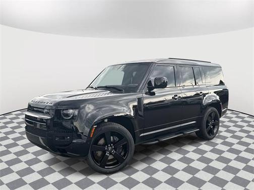 2025 Land Rover Defender 130 P400 X-Dynamic SE