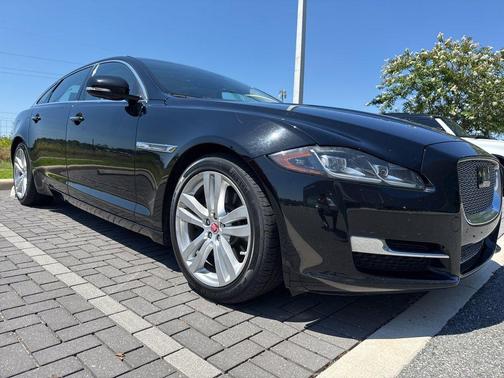 Ebony 2017 Jaguar XJ XJL Portfolio