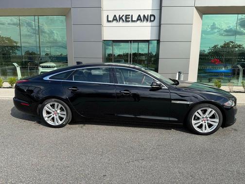Ebony 2017 Jaguar XJ XJL Portfolio