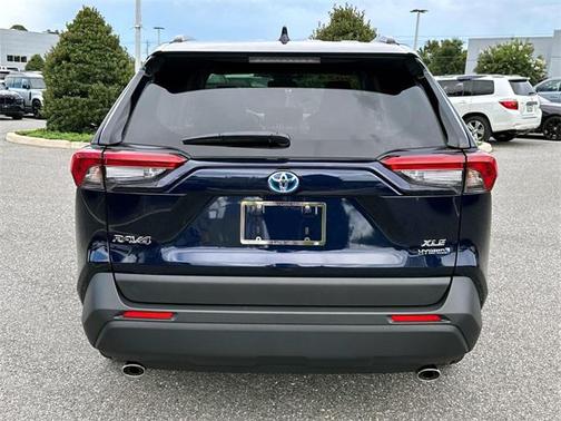2024 Toyota RAV4 Hybrid XLE Premium