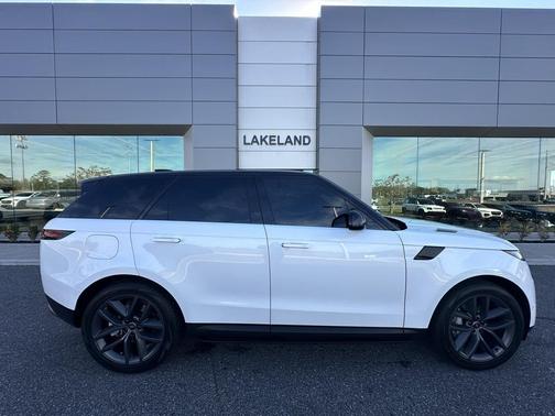 2024 Land Rover Range Rover Sport SE