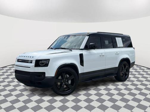 Fuji White 2026 Land Rover Defender P300 S