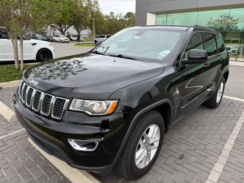 2017 Jeep Grand Cherokee Laredo
