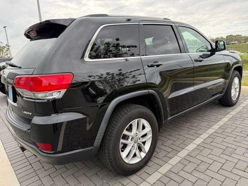 2017 Jeep Grand Cherokee Laredo