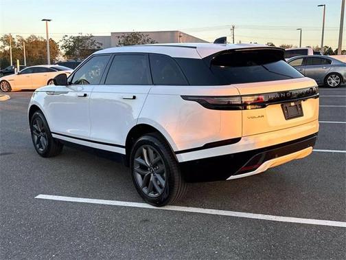 2026 Land Rover Range Rover Velar P250 SE R-Dynamic