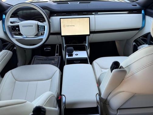 Carpathian Grey Premium Metallic 2026 Land Rover Range Rover P530 SE