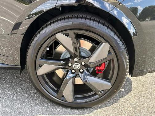 2026 Jaguar F-PACE SVR P550 AWD Automatic