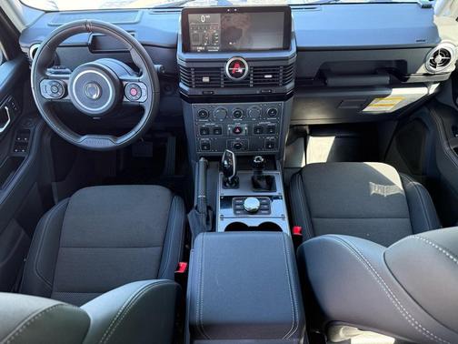 2024 INEOS Grenadier AWD