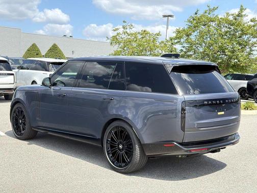 Varesine Blue Metallic 2025 Land Rover Range Rover Autobiography