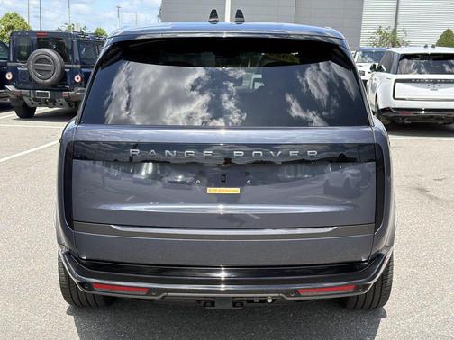 Varesine Blue Metallic 2025 Land Rover Range Rover Autobiography