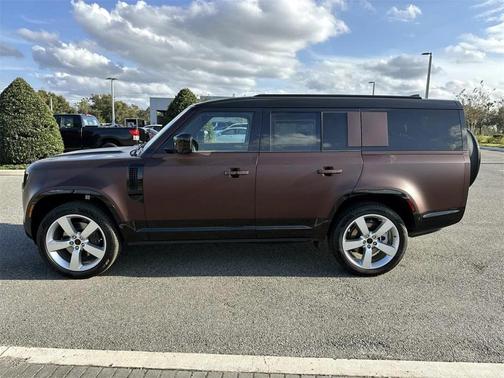 2026 Land Rover Defender P400 X-Dynamic SE