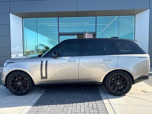 2024 Land Rover Range Rover P530 Autobiography