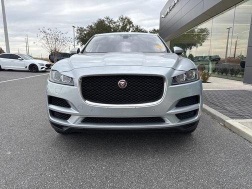 2019 Jaguar F-PACE 30t Prestige