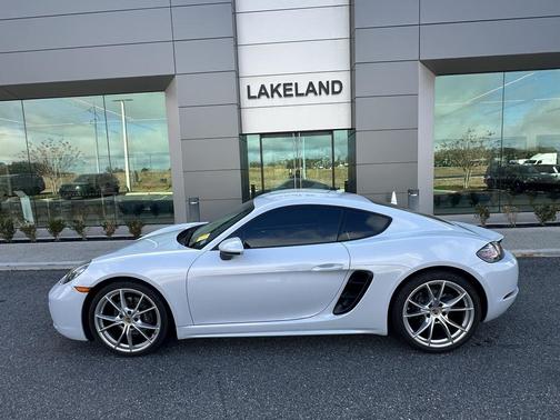 2024 Porsche 718 Cayman Base