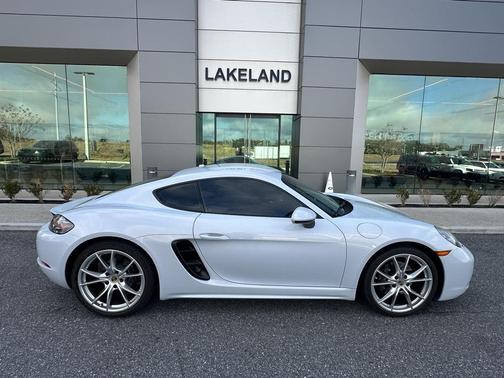 2024 Porsche 718 Cayman Base