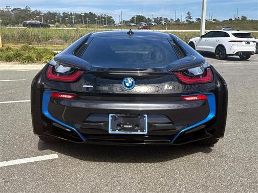 2015 BMW i8 Base