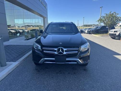 2018 Mercedes-Benz GLC 300 Base