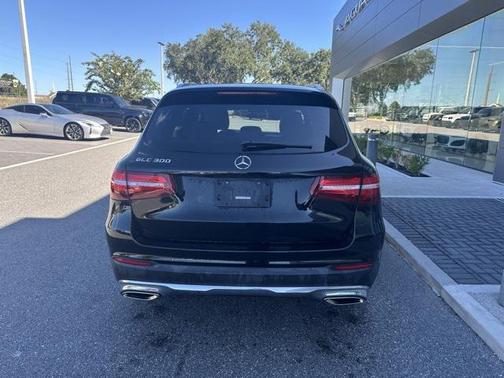 2018 Mercedes-Benz GLC 300 Base