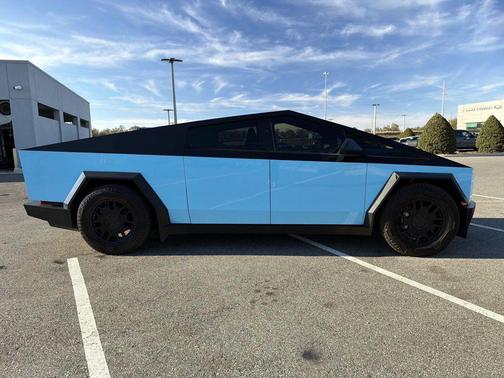 2024 Tesla Cybertruck All-Wheel Drive