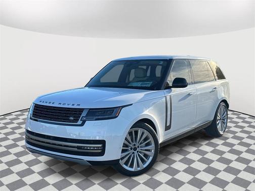 2026 Land Rover Range Rover P400 SE 7 Seat