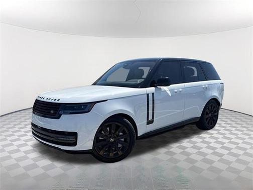 2025 Land Rover Range Rover P550e SE