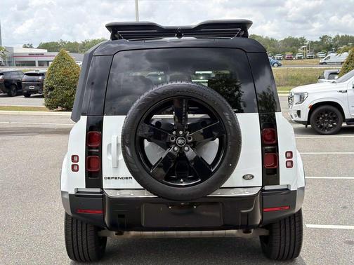 Fuji White 2020 Land Rover Defender 110 HSE