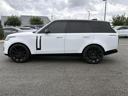 2024 Land Rover Range Rover P400 SE