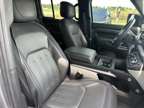 2021 Land Rover Defender 110 X-Dynamic HSE