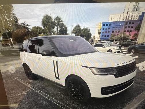 2023 Land Rover Range Rover P530 SE