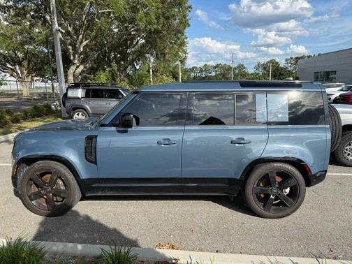 Tasman Blue Metallic 2023 Land Rover Defender 110 X-Dynamic SE
