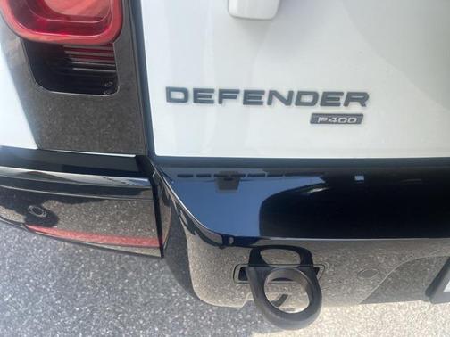 2023 Land Rover Defender 110 X-Dynamic SE